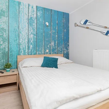 Liliowa Seaside By Renters アパート